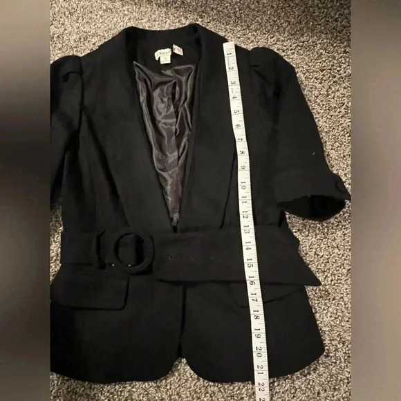 FOREVER 21 BLAZER CAP 3/4 SLEEVE BLACK WOOL  BELTED BLAZER SIZE MEDIUM - Picture 6 of 6
